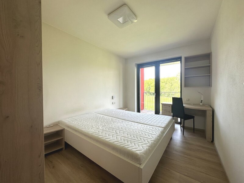 Stylový byt 2+kk s terasou a sklepem a garážovým stáním ve skvělé lokalitě