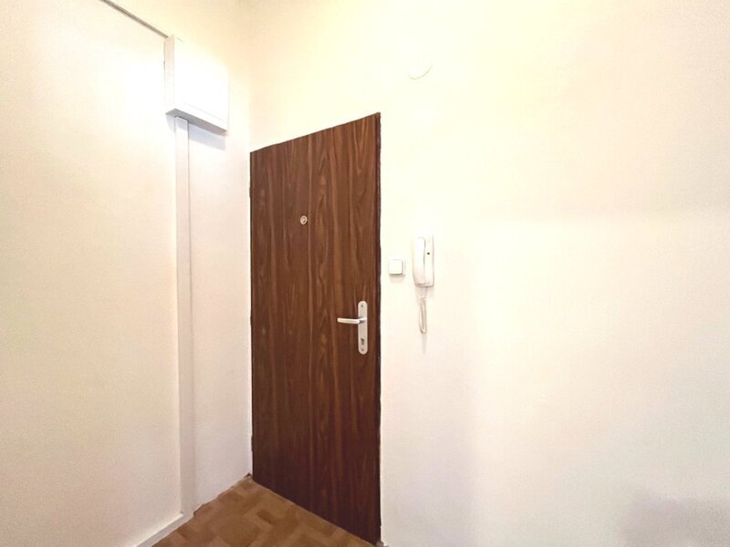 Pronájem bytu 2+kk se zahrádkou a chatičkou – Hulín, centrum