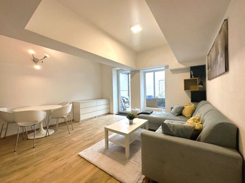 Pronájem krásného bytu 1+kk se zahrádkou a parkovacím stáním – Malenovice, Hřebíčkova