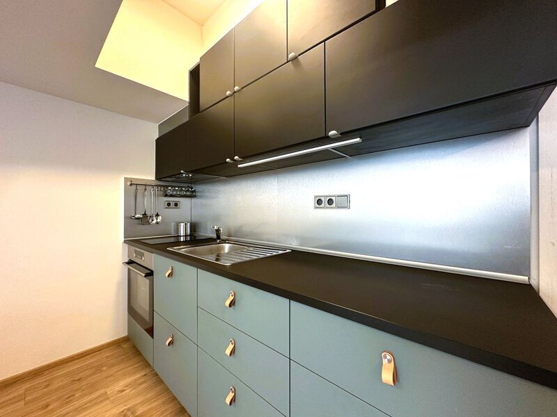 Pronájem krásného bytu 1+kk se zahrádkou a parkovacím stáním – Malenovice, Hřebíčkova