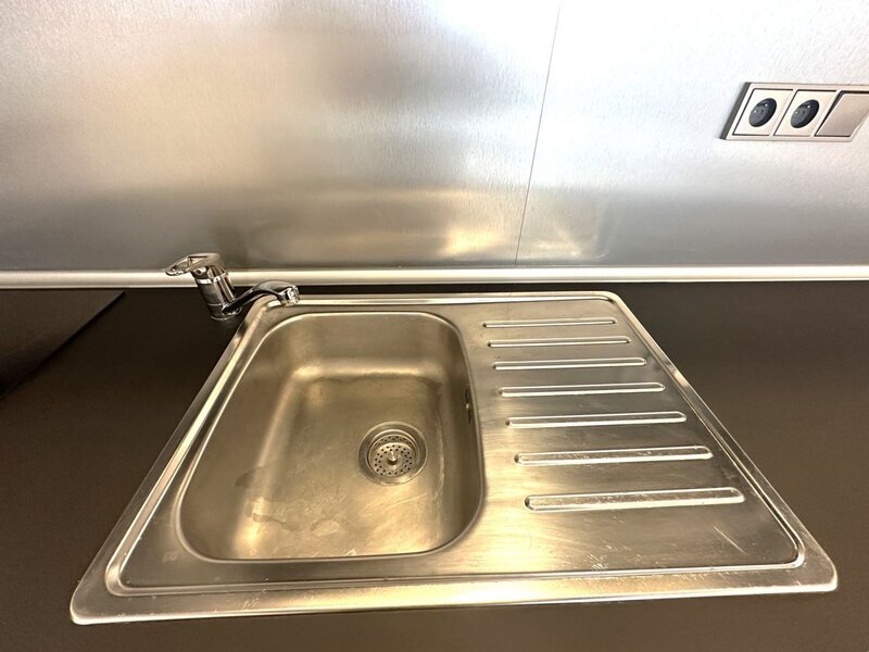 Pronájem krásného bytu 1+kk se zahrádkou a parkovacím stáním – Malenovice, Hřebíčkova