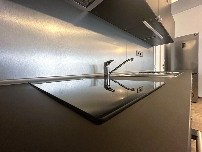 Pronájem krásného bytu 1+kk se zahrádkou a parkovacím stáním – Malenovice, Hřebíčkova