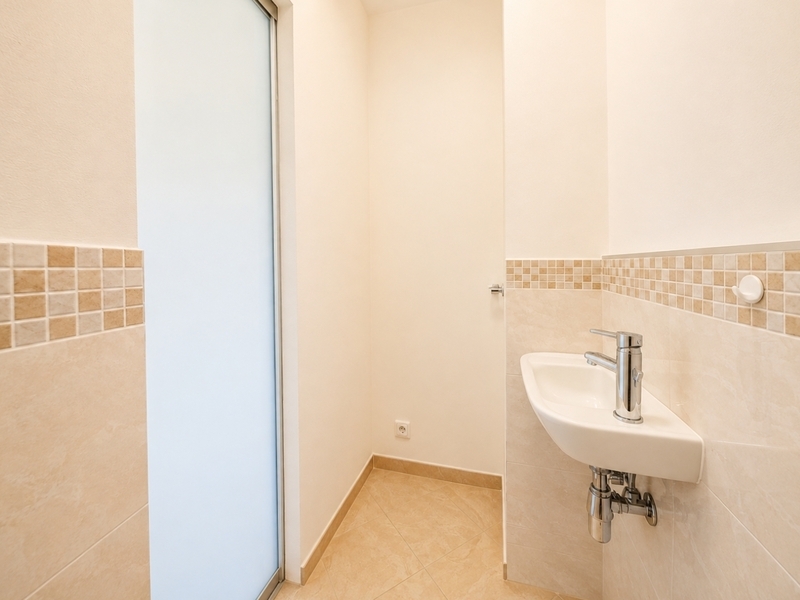 Pronájem bytu 2+1, 58 m² s prostornou lodžií a krásným výhledem – Zlín, ul. Družstevní