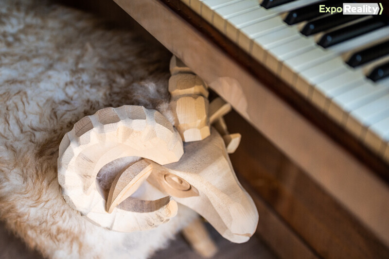 Pronájem částečně zařízeného bytu 2+kk s garážovým stáním – Zlín, Kúty