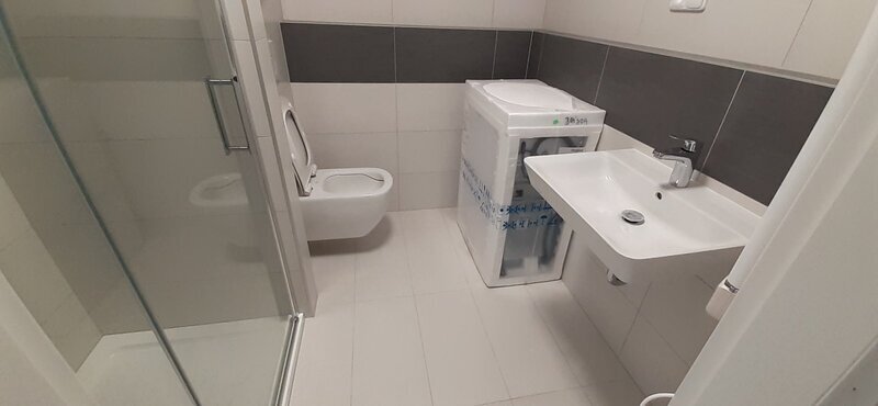 Pronájem kompletně zařízené novostavby 1+kk 28 m2, s terasou