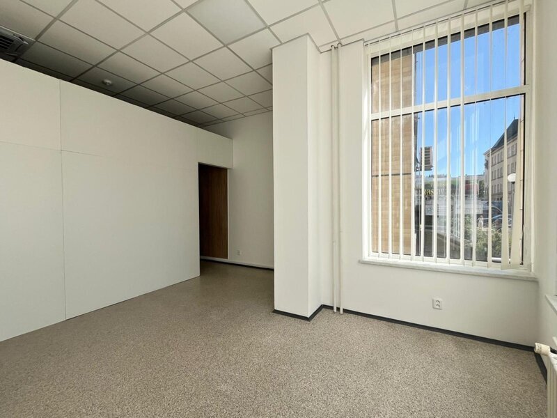 Pronájem komerčních prostor 70 m² – centrum Zlína, ulice Bartošova