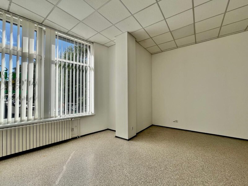 Pronájem komerčních prostor 70 m² – centrum Zlína, ulice Bartošova