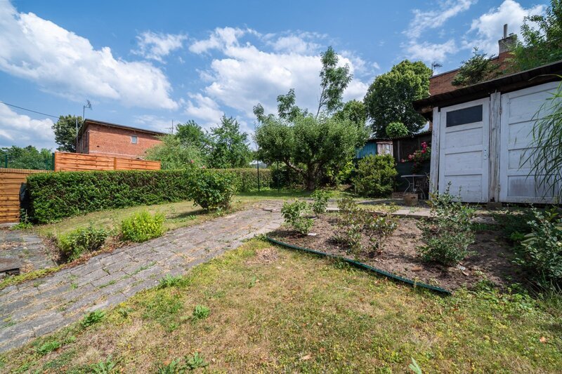 Prodej čtvrt domku 3+kk se zahradou a jedním parkovacím stáním – Zlín, Letná - ulice Kotěrova