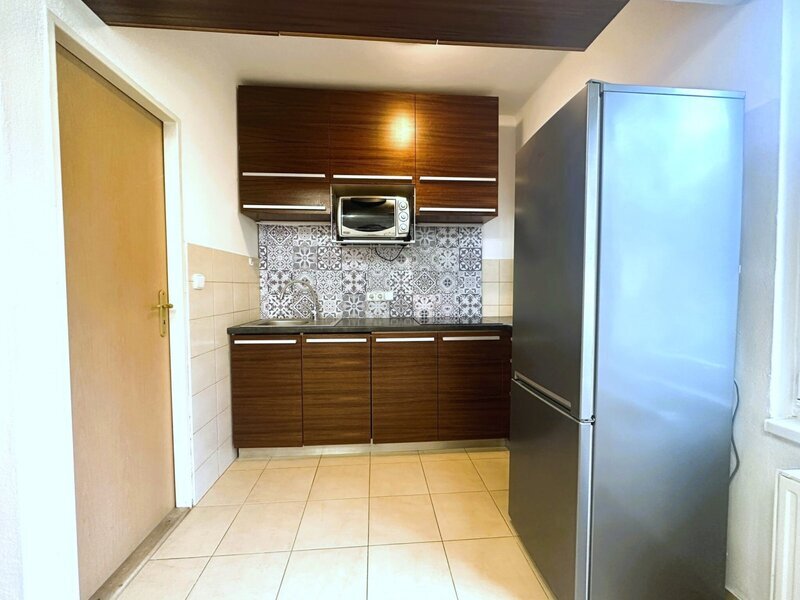 Prodej čtvrt domku 3+kk se zahradou a jedním parkovacím stáním – Zlín, Letná - ulice Kotěrova