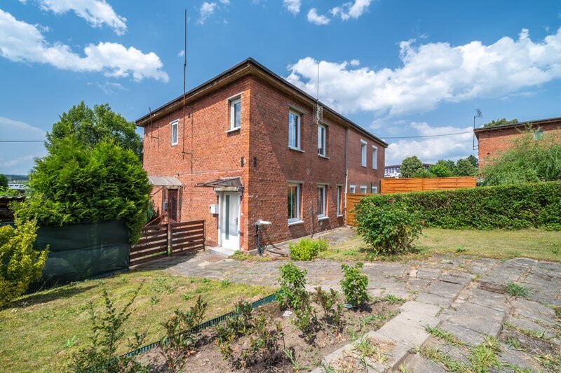 Prodej čtvrt domku 3+kk se zahradou a jedním parkovacím stáním – Zlín, Letná - ulice Kotěrova