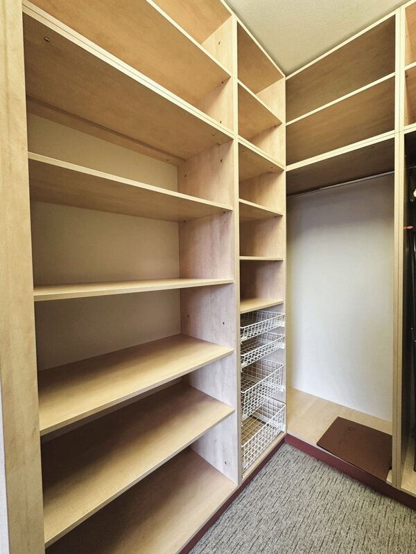 Pronájem luxusního bytu 4+kk, 107 m², dvě parkovací stání – Tyršovo nábřeží, Zlín