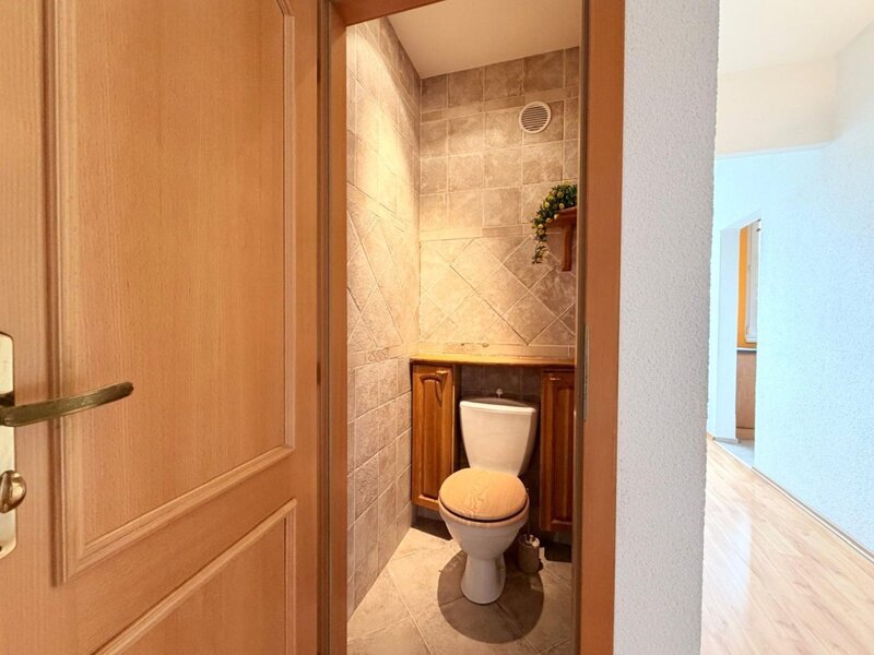 Prodej prostorného bytu 4+1 s lodžií a sklepem ve vyhledávané lokalitě Zlín – Podlesí III.