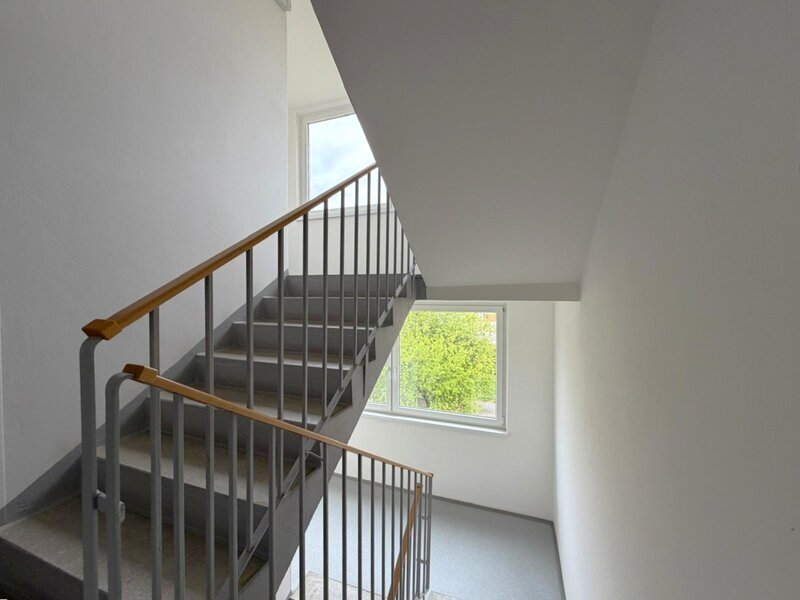 Prodej prostorného bytu 4+1 s lodžií a sklepem ve vyhledávané lokalitě Zlín – Podlesí III.