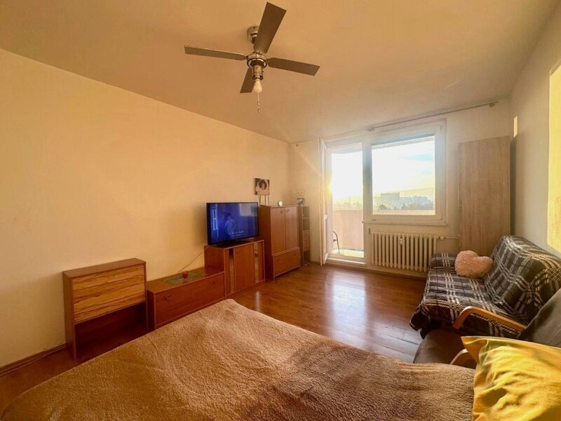 Prodej bytu 1+kk s lodžií a sklepem, 31 m², Otrokovice – Kvítkovice