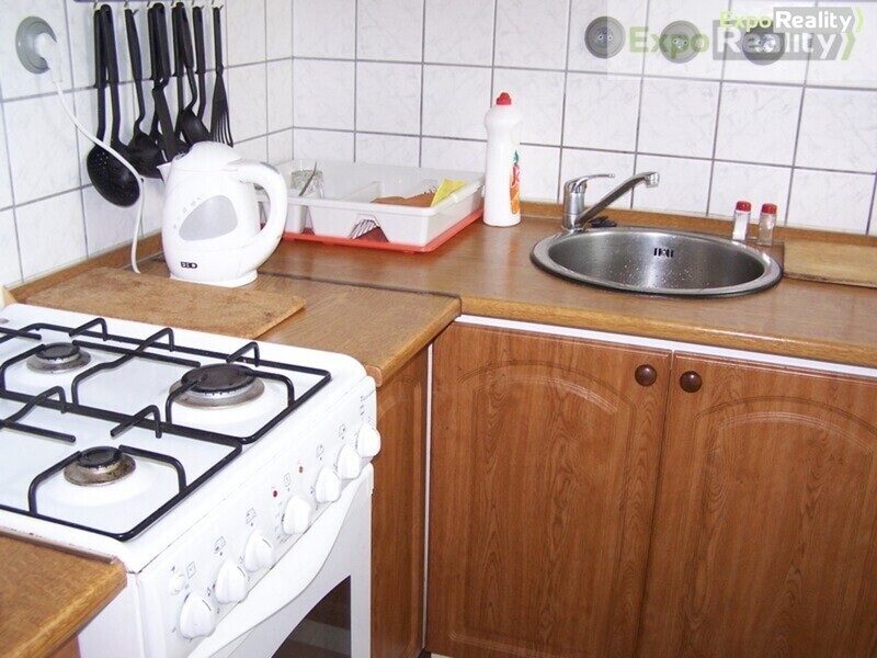 Pronájem 1/4 domku 3+1, se zahrádkou, Kotěrova, Zlín