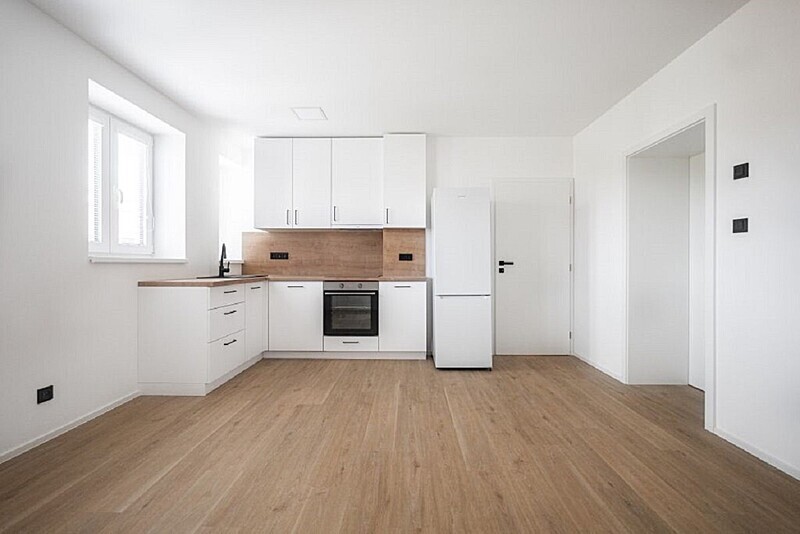 Pronájem bytu 3+kk, 72 m2, Bojkovice, v bytovém domě na ul. Bezručova čtvrť