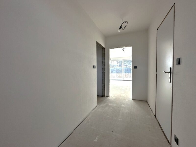 Prodej moderního rodinného domu 5+kk s garáží a zahradou – Míškovice u Zlína