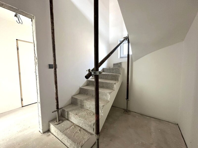 Prodej moderního rodinného domu 5+kk s garáží a zahradou – Míškovice u Zlína