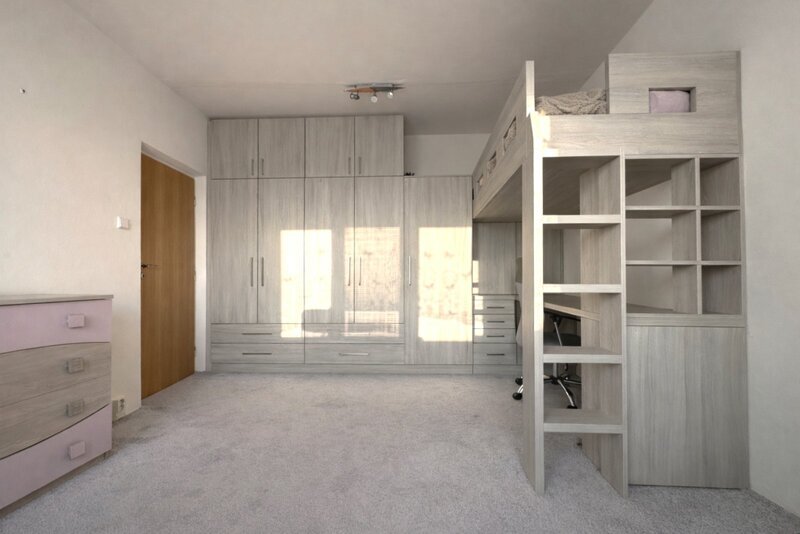 Prodej bytu 3+1 s balkonem – Zlín, Malenovice, ul. Husova