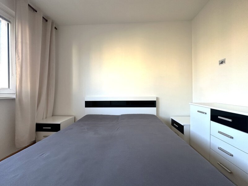 Prodej bytu 3+1 s balkonem – Zlín, Malenovice, ul. Husova