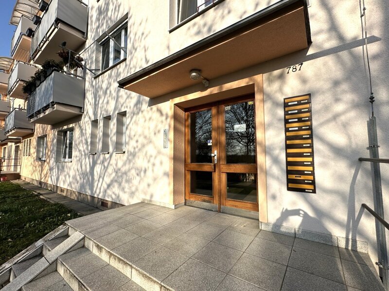 Prodej bytu 3+1 s balkonem – Zlín, Malenovice, ul. Husova