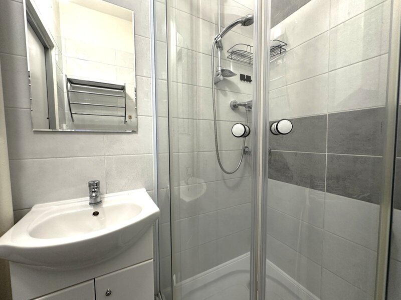 Prodej bytu 3+1 s balkonem – Zlín, Malenovice, ul. Husova