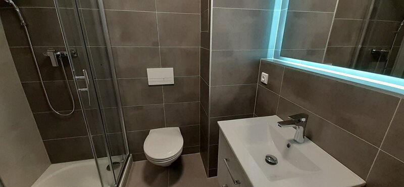 Pronájem pěkného 1+kk, v novostavbě, se sklepem, blízko centra, Zlín