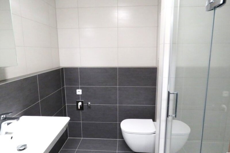 Pronájem moderního bytu 1+kk s terasou – Bartošova čtvrť