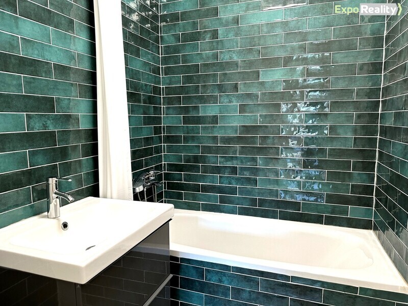Pronájem bytu 4+1, 91 m², Zlín – Jižní Svahy, ul. Družstevní