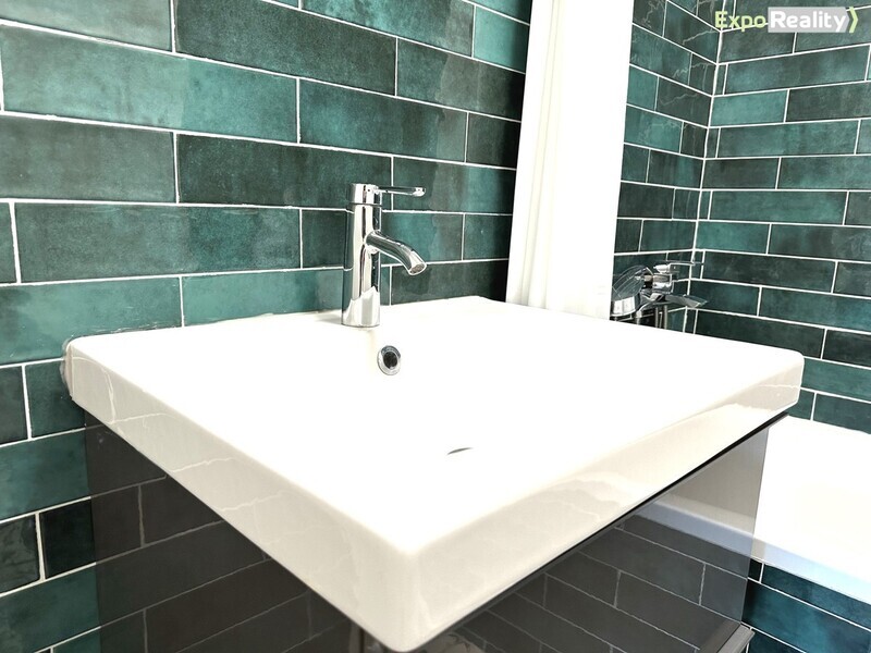 Pronájem bytu 4+1, 91 m², Zlín – Jižní Svahy, ul. Družstevní