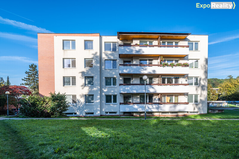 Pronájem bytu 4+1, 91 m², Zlín – Jižní Svahy, ul. Družstevní