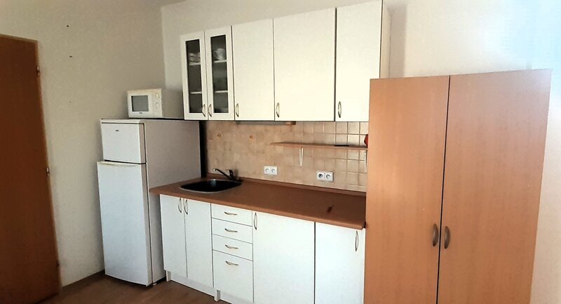 Pronájem pěkného 1+kk, s balkonem, Fryšták, ul. Holešovská