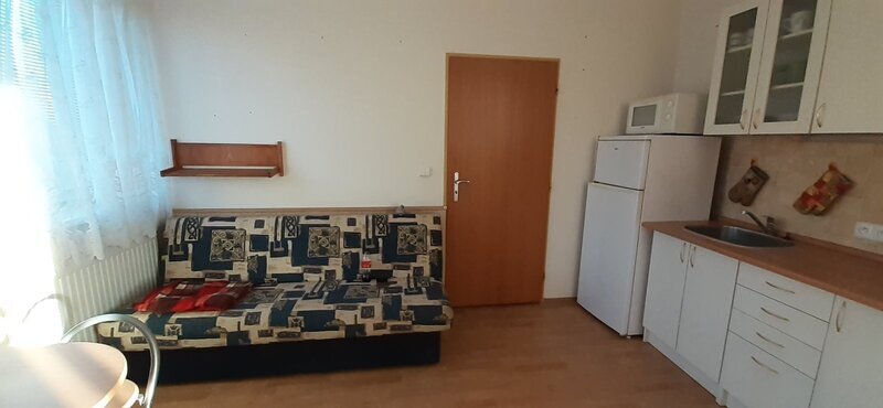 Pronájem pěkného 1+kk, s balkonem, Fryšták, ul. Holešovská