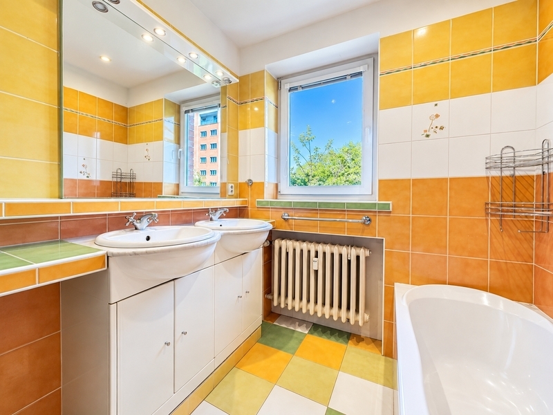 Prodej bytu 4+1, 90 m², balkon a velký sklep – Díly IV, Zlín