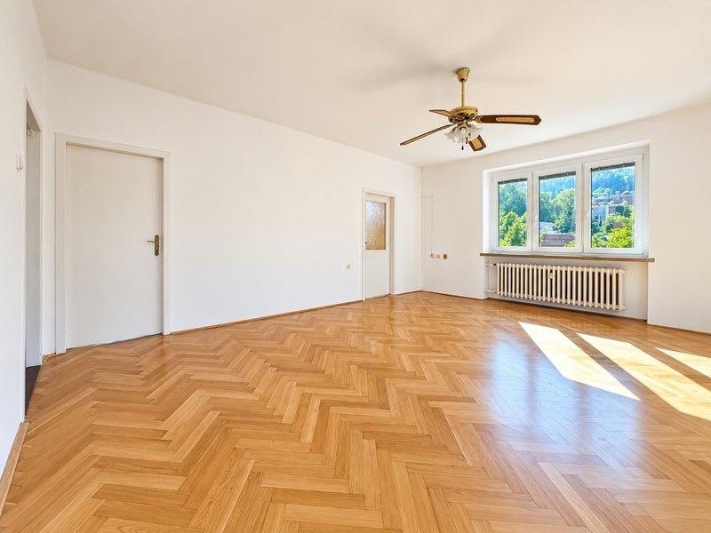 Prodej bytu 4+1, 90 m², balkon a velký sklep – Díly IV, Zlín