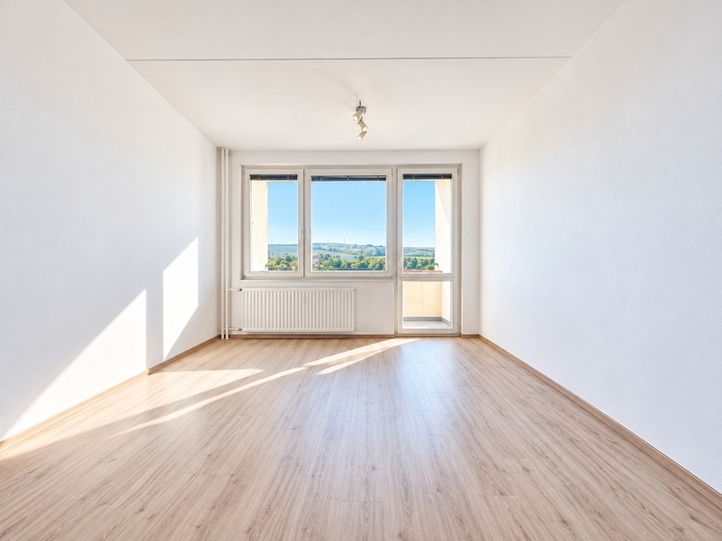 Prodej bytu 3+1 s prostornou lodžií, 72 m² – Otrokovice, ul. SNP