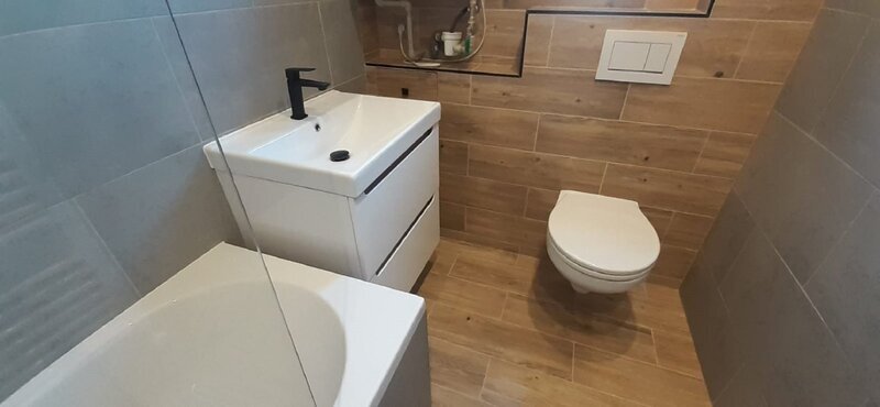 Nabízíme na prodej byt 1+1, rozloha 30,5 m², Zlín, v bytovém domě na ul. U Zimního stadionu