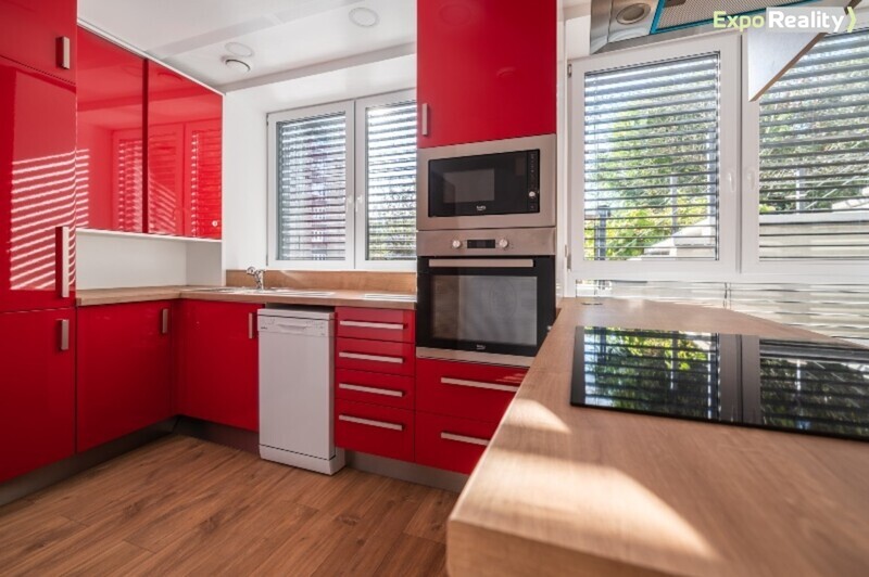 Moderní byt 1+kk s parkováním – Zlín, Nivy I