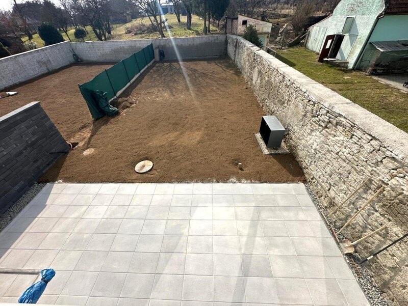 Prodej moderního rodinného domu 5+kk s garáží a zahradou – Míškovice u Zlína