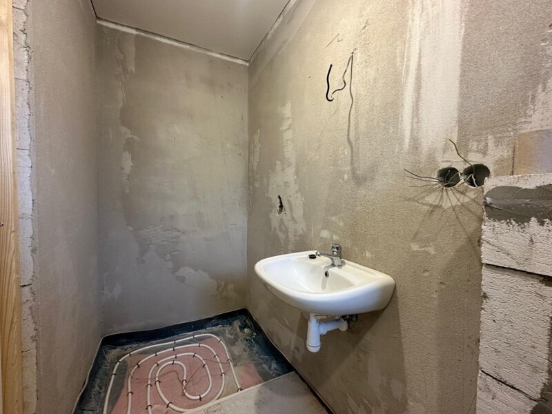 Prodej moderního rodinného domu 5+kk s garáží a zahradou – Míškovice u Zlína