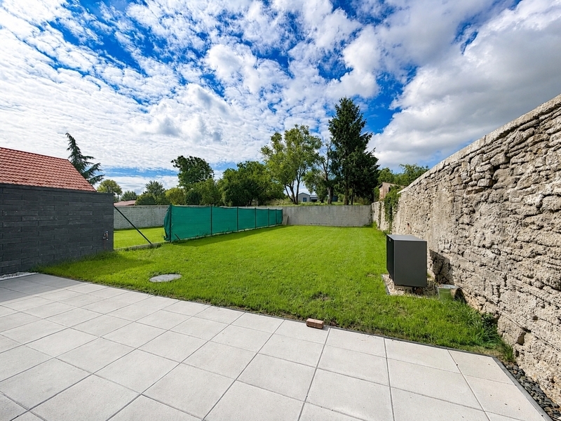 Prodej moderního rodinného domu 5+kk s garáží a zahradou, Míškovice u Zlína
