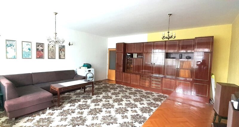 Prodej řadového třípodlažního RD ve Vsetíně, ul. Luční