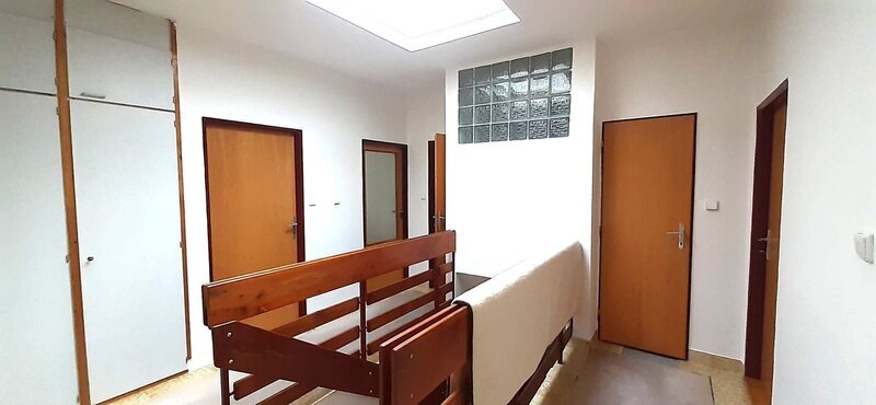 Prodej řadového třípodlažního RD ve Vsetíně, ul. Luční