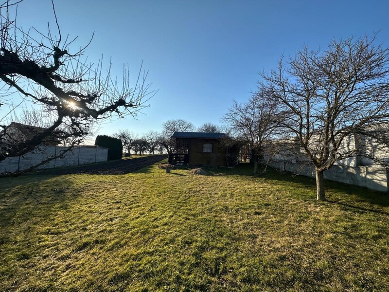 Prodej stavebního pozemku – v obci Roštění u Holešova