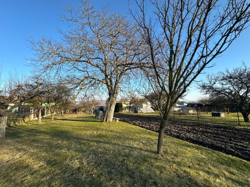 Prodej stavebního pozemku – v obci Roštění u Holešova