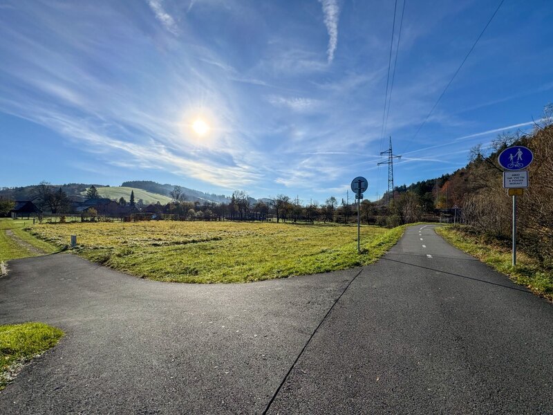 Prodej stavebního pozemku blízko Vsetína – 1 056 m²