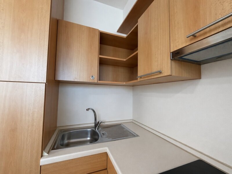 Pronájem moderního bytu 1+kk s balkonem – Zlín, Podlesí V