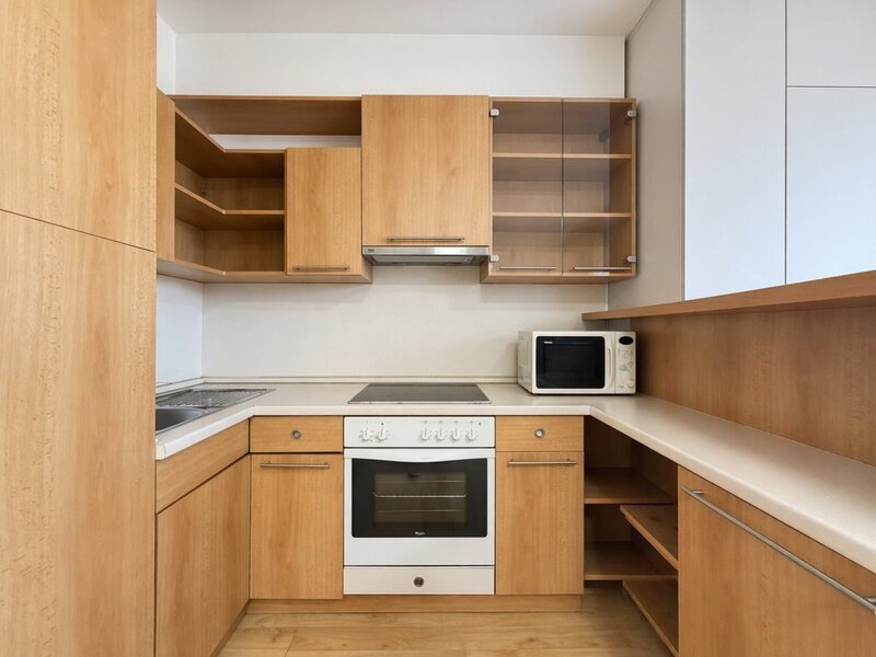 Pronájem moderního bytu 1+kk s balkonem – Zlín, Podlesí V