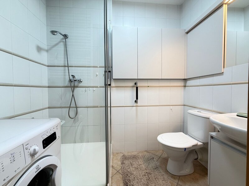 Pronájem moderního bytu 1+kk s balkonem – Zlín, Podlesí V