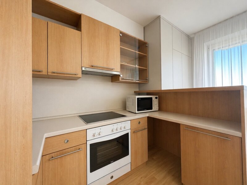 Pronájem moderního bytu 1+kk s balkonem – Zlín, Podlesí V